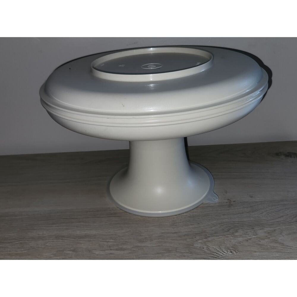 Tupperware Vintage Almond Color-Serve-It-All-Set 4 pieces Cake Stand Chips & Dip